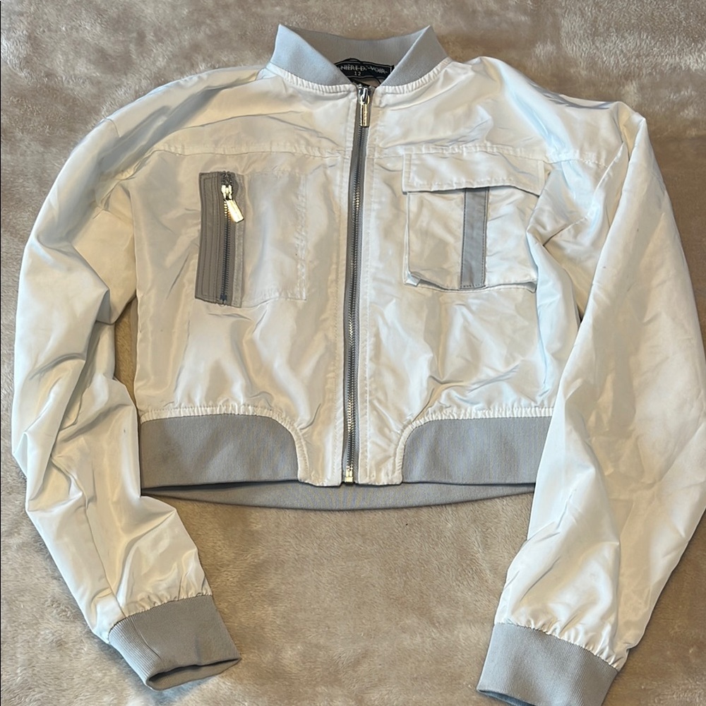 Maniere De Voir Stylish White/Gray Women's Jacket